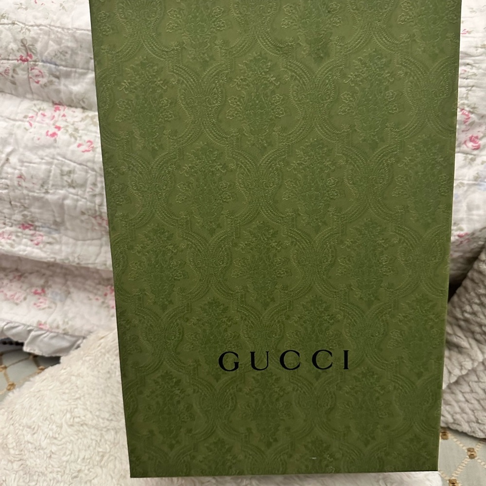 Gucci chunky leather Gg supreme canvas low top tennis shoes - Picture 3 of 16